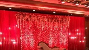 Fairy-Light Sparkle Stage - Carnival Board Games Rental & Sale